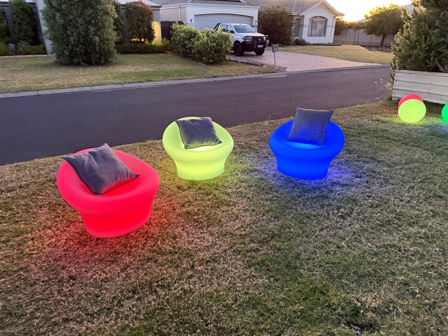 LED Tub Chair